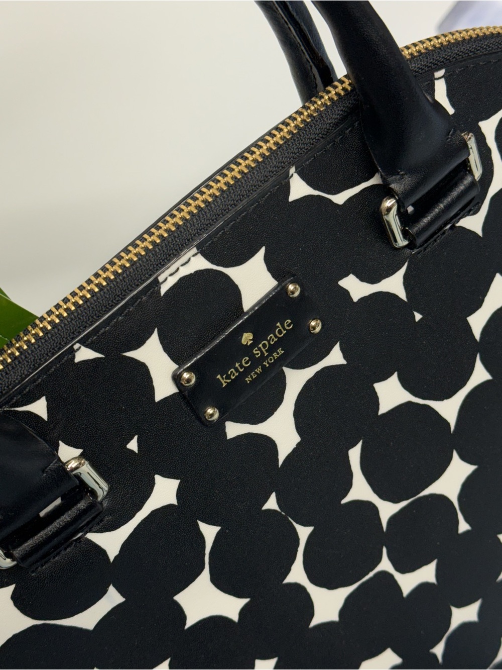(new+tag) Kate Spade Leather Carli Polka Dot Black White Graphic Dome Satchel - Picture 3 of 12